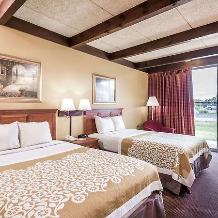 Days Inn By Wyndham Niles Extérieur photo