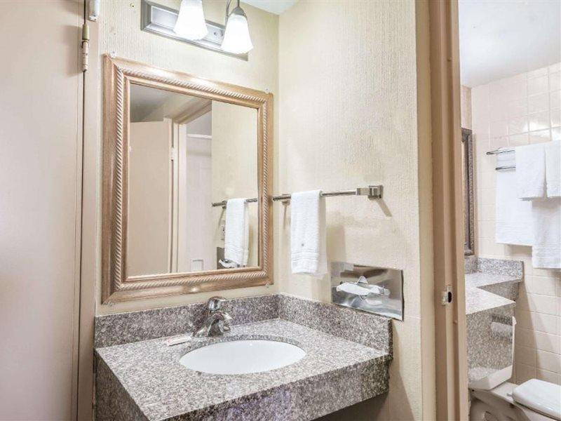Days Inn By Wyndham Niles Extérieur photo