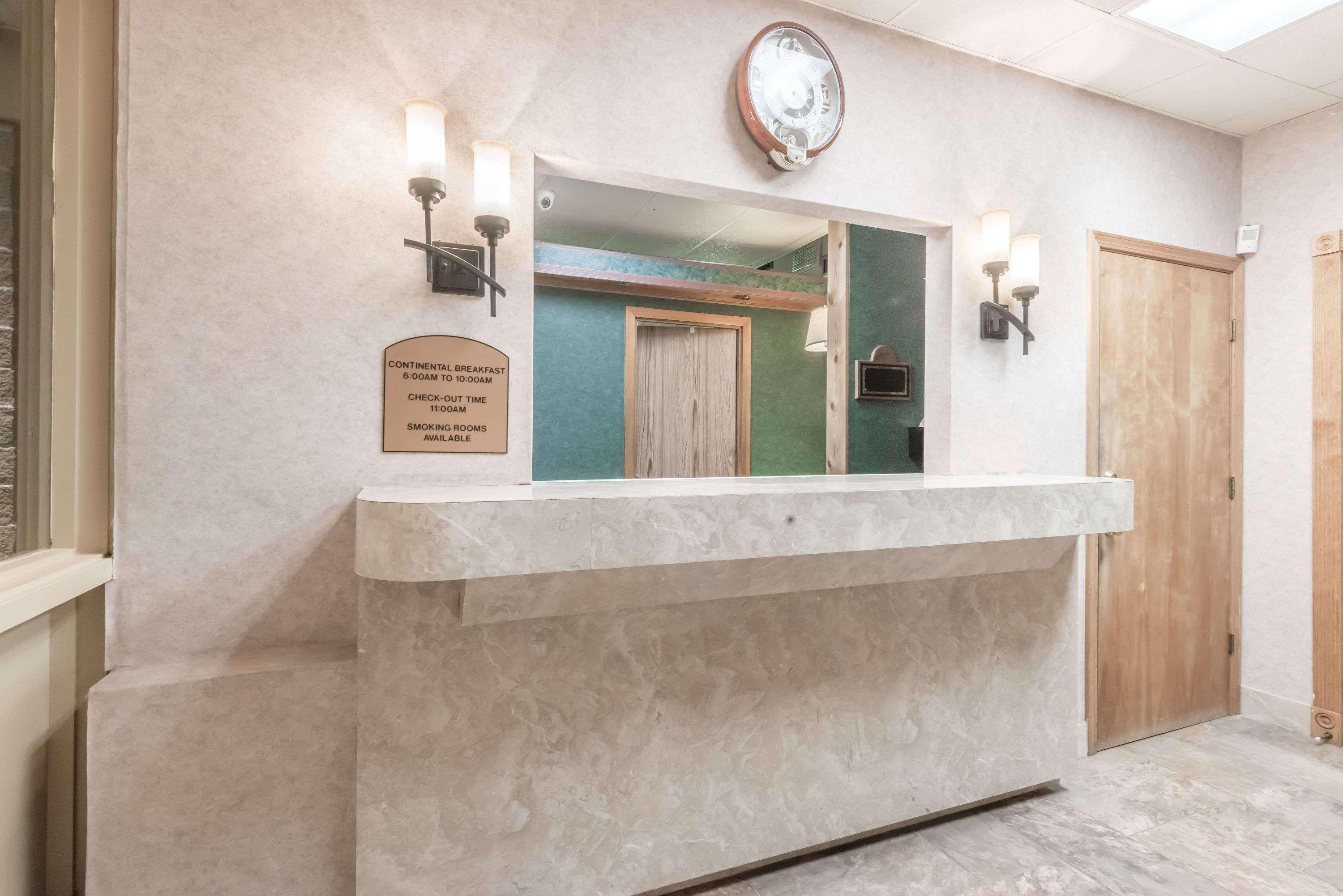 Days Inn By Wyndham Niles Extérieur photo